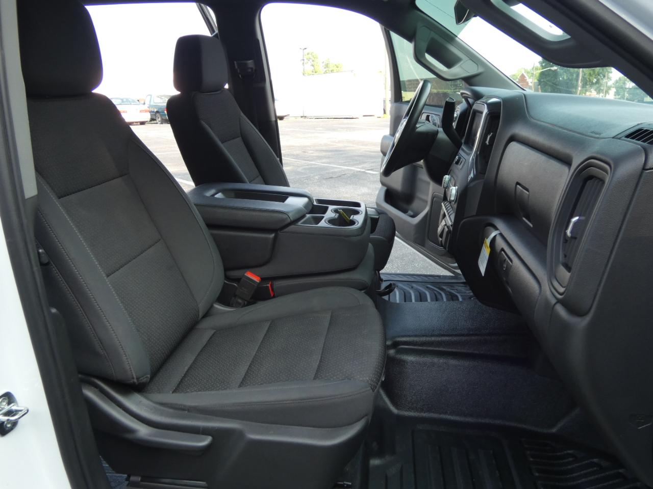GMC Sierra 1500 4WD Crew Cab 147" Pro 2022