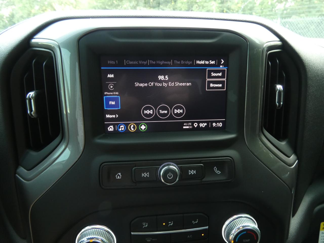 GMC Sierra 1500 4WD Crew Cab 147" Pro 2022