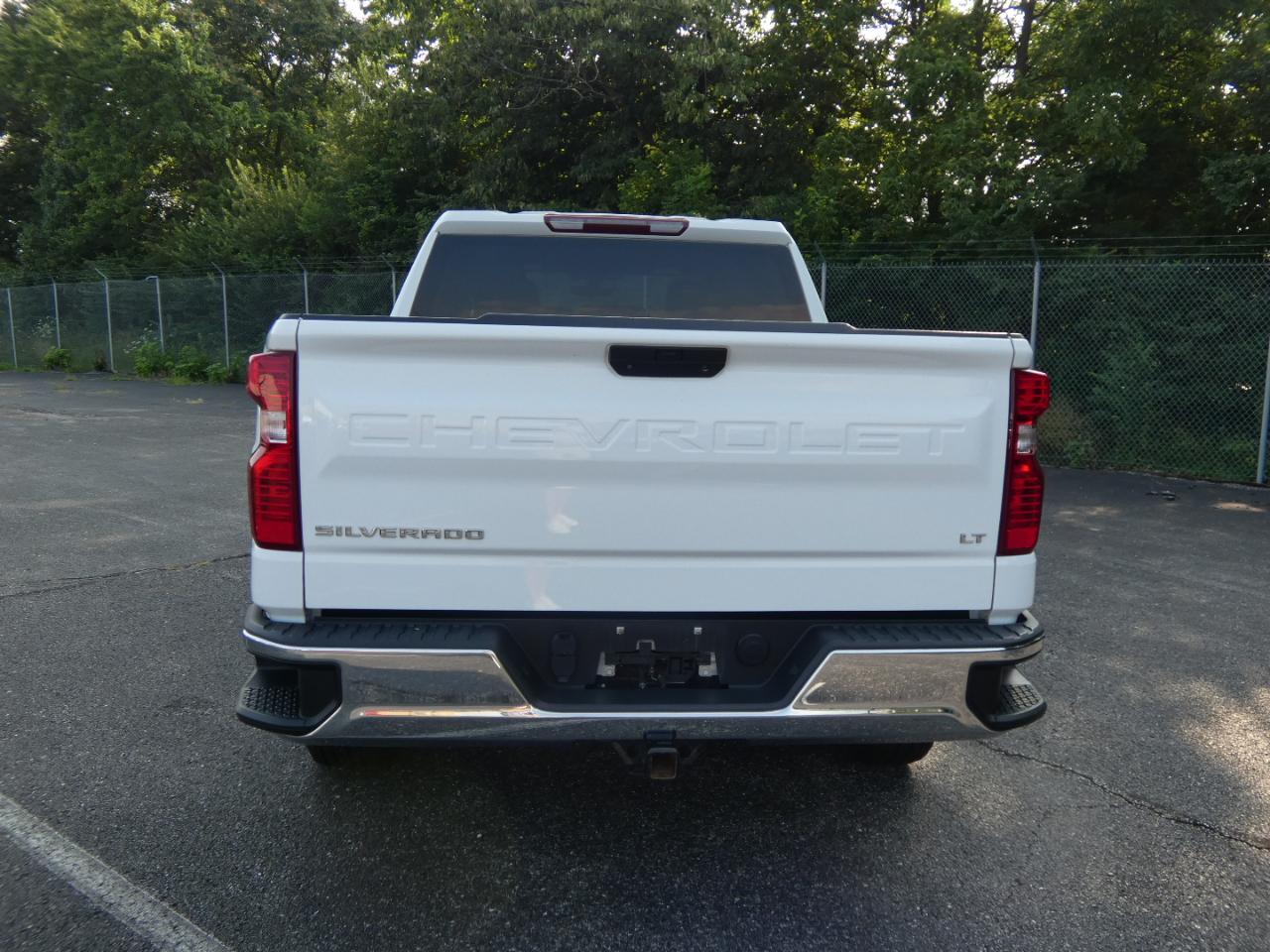 Chevrolet Silverado 1500 LTD 2WD Crew Cab 147" LT 2022