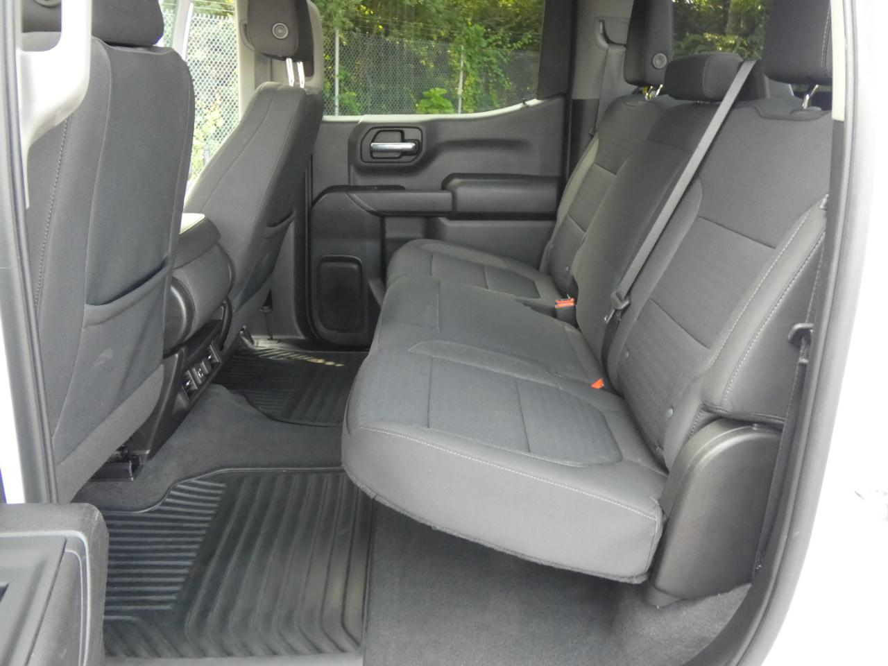 Chevrolet Silverado 1500 LTD 2WD Crew Cab 147" LT 2022