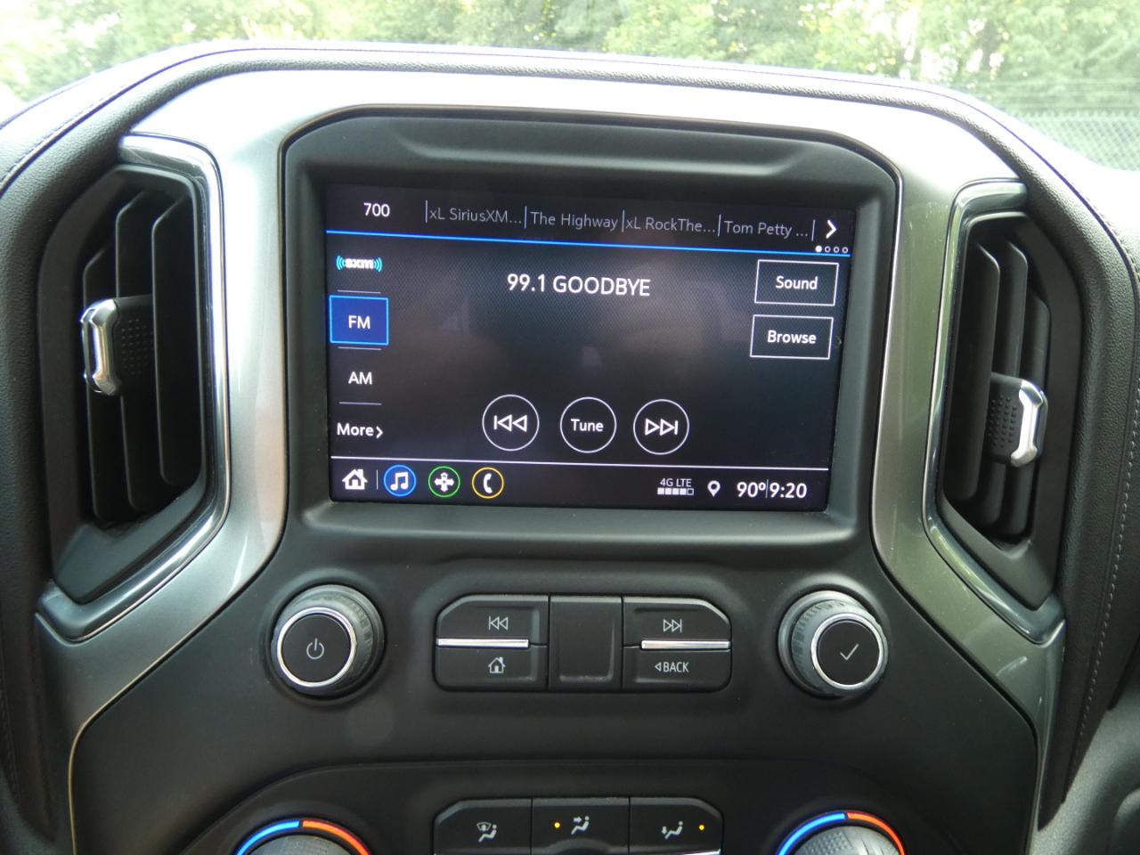 Chevrolet Silverado 1500 LTD 2WD Crew Cab 147" LT 2022