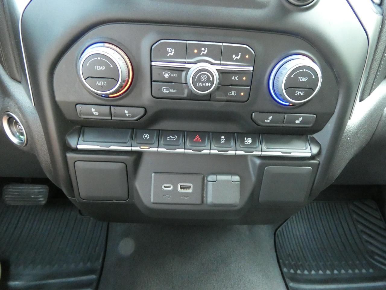 Chevrolet Silverado 1500 LTD 2WD Crew Cab 147" LT 2022