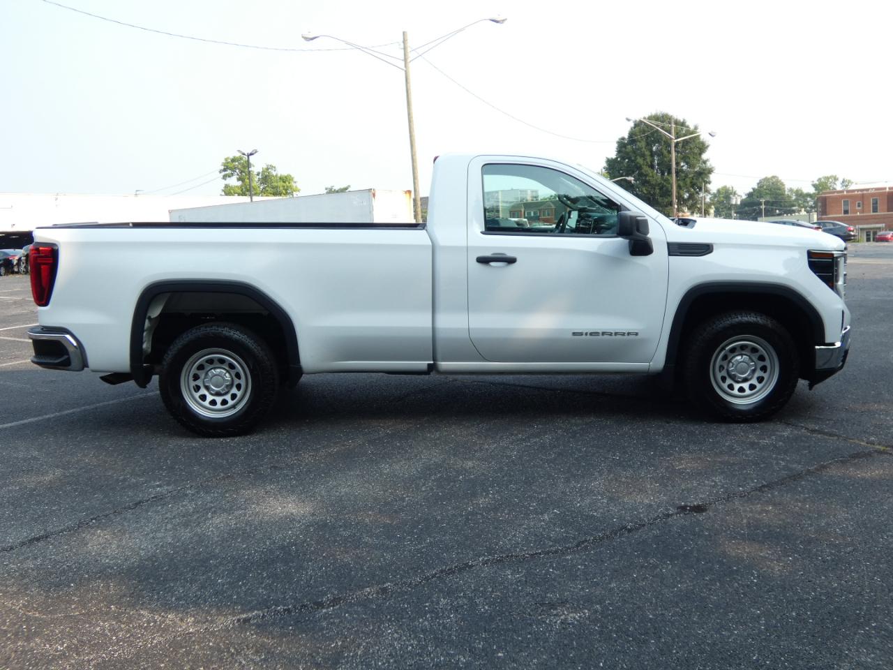 GMC Sierra 1500 2WD Reg Cab 140" Pro 2022