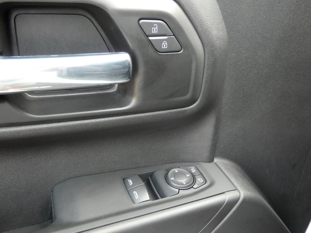 GMC Sierra 1500 2WD Reg Cab 140" Pro 2022