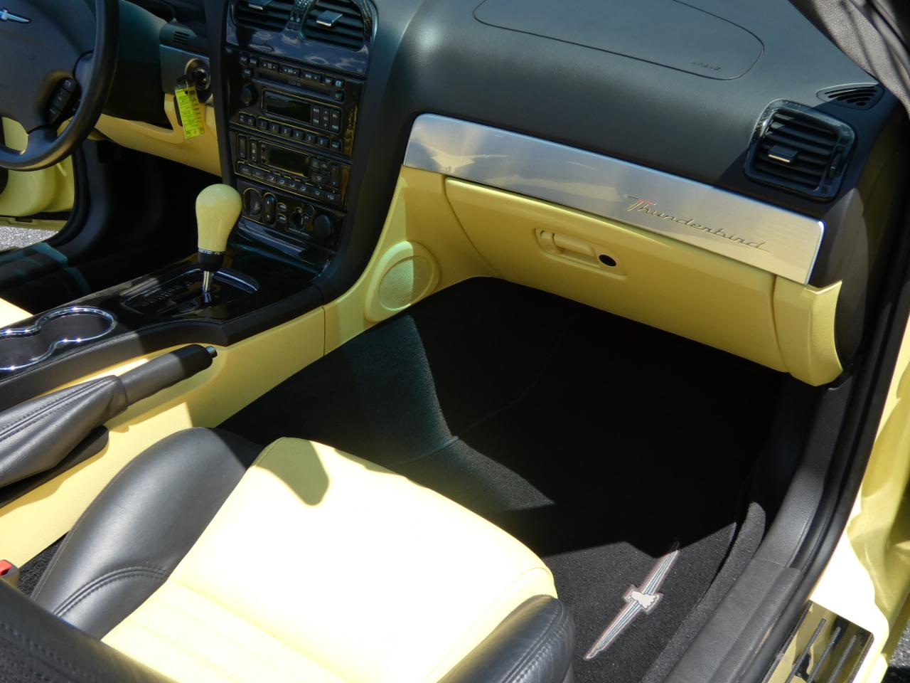 Ford Thunderbird 2dr Conv w/Hardtop Premium 2002