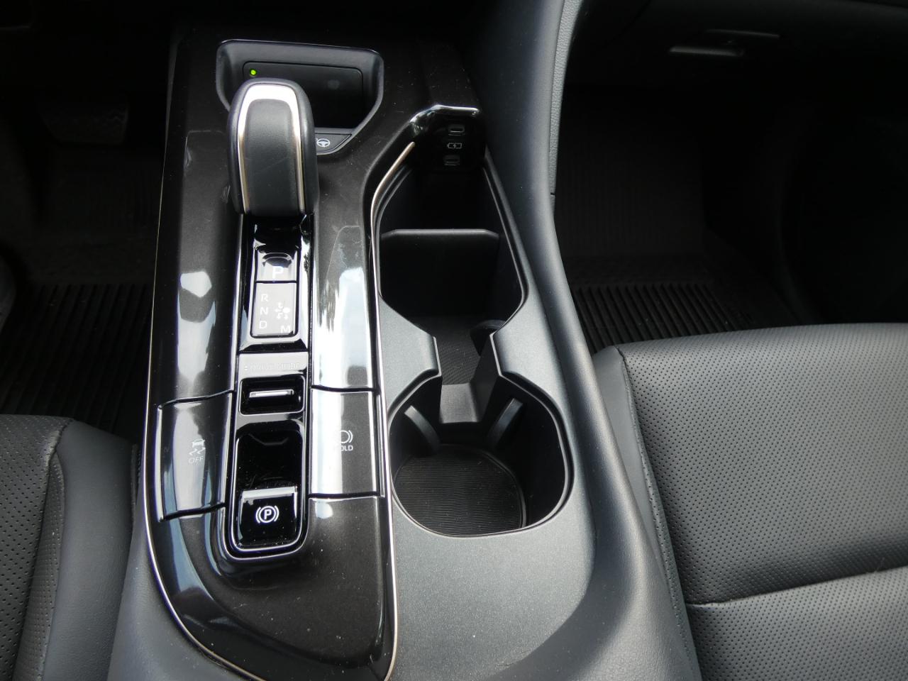 Toyota Crown Platinum AWD (Natl) 2024