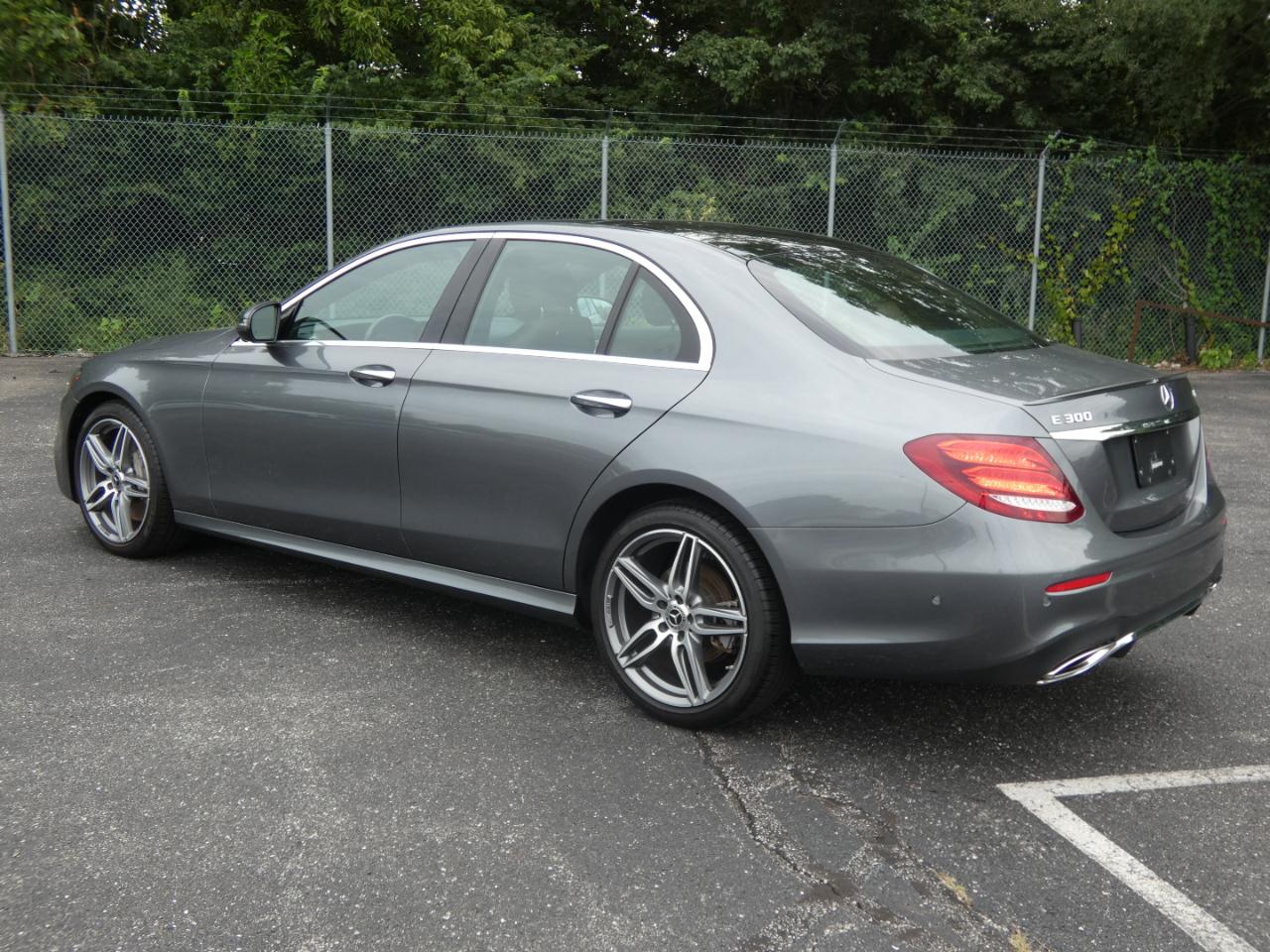 Mercedes-Benz E-Class E 300 4MATIC Sedan 2019