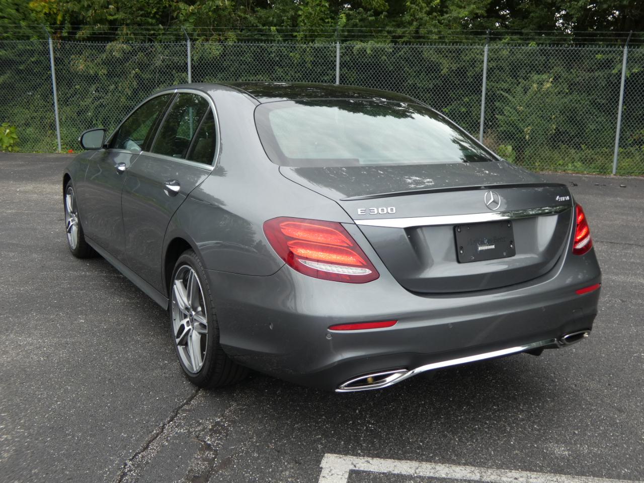 Mercedes-Benz E-Class E 300 4MATIC Sedan 2019