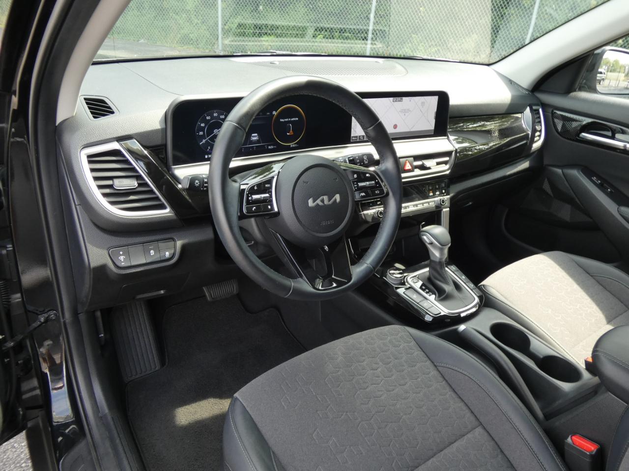 Kia Seltos S IVT AWD 2024