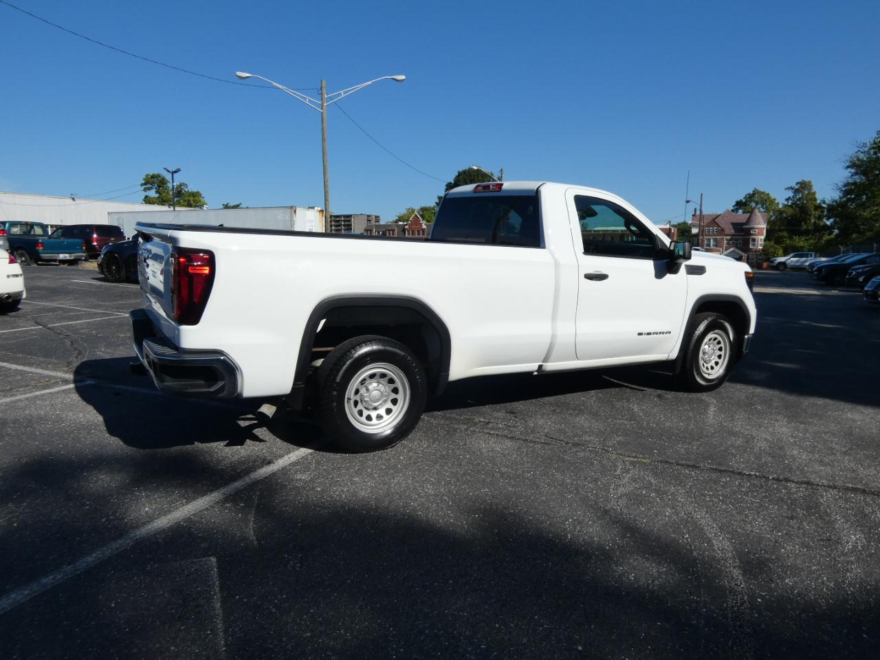 GMC Sierra 1500 2WD Reg Cab 140" Pro 2022