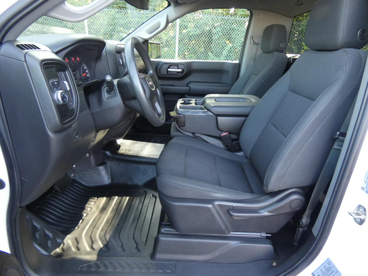 GMC Sierra 1500 2WD Reg Cab 140" Pro 2022