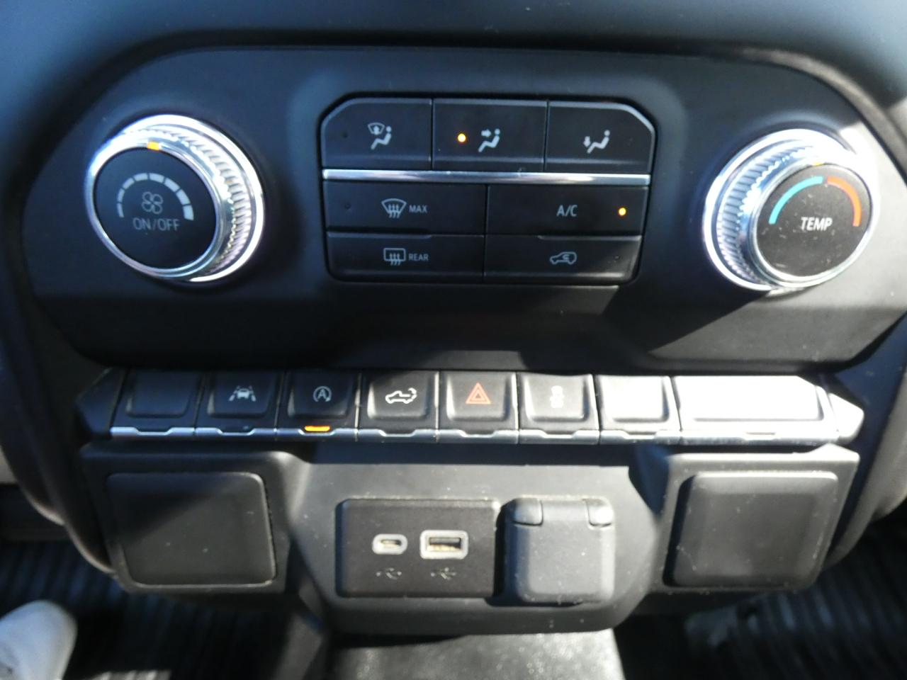 GMC Sierra 1500 2WD Reg Cab 140" Pro 2022