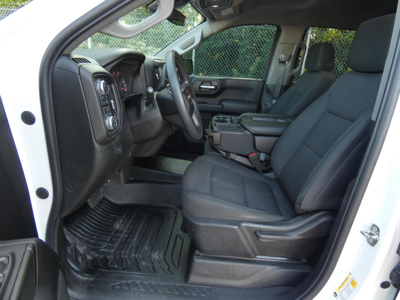 GMC Sierra 1500 4WD Crew Cab 147" Pro 2022
