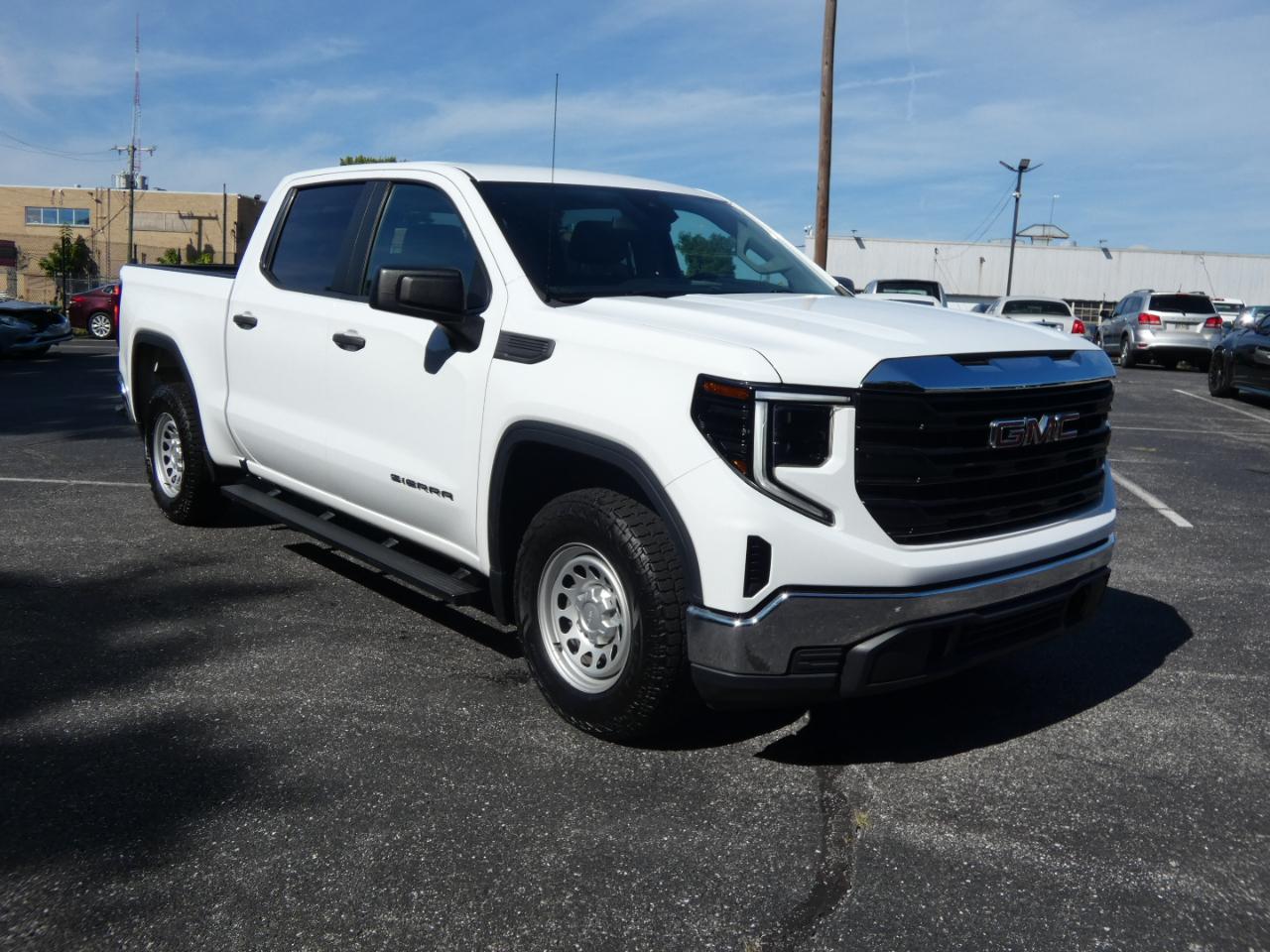 GMC Sierra 1500 2WD Crew Cab 147" Pro 2022