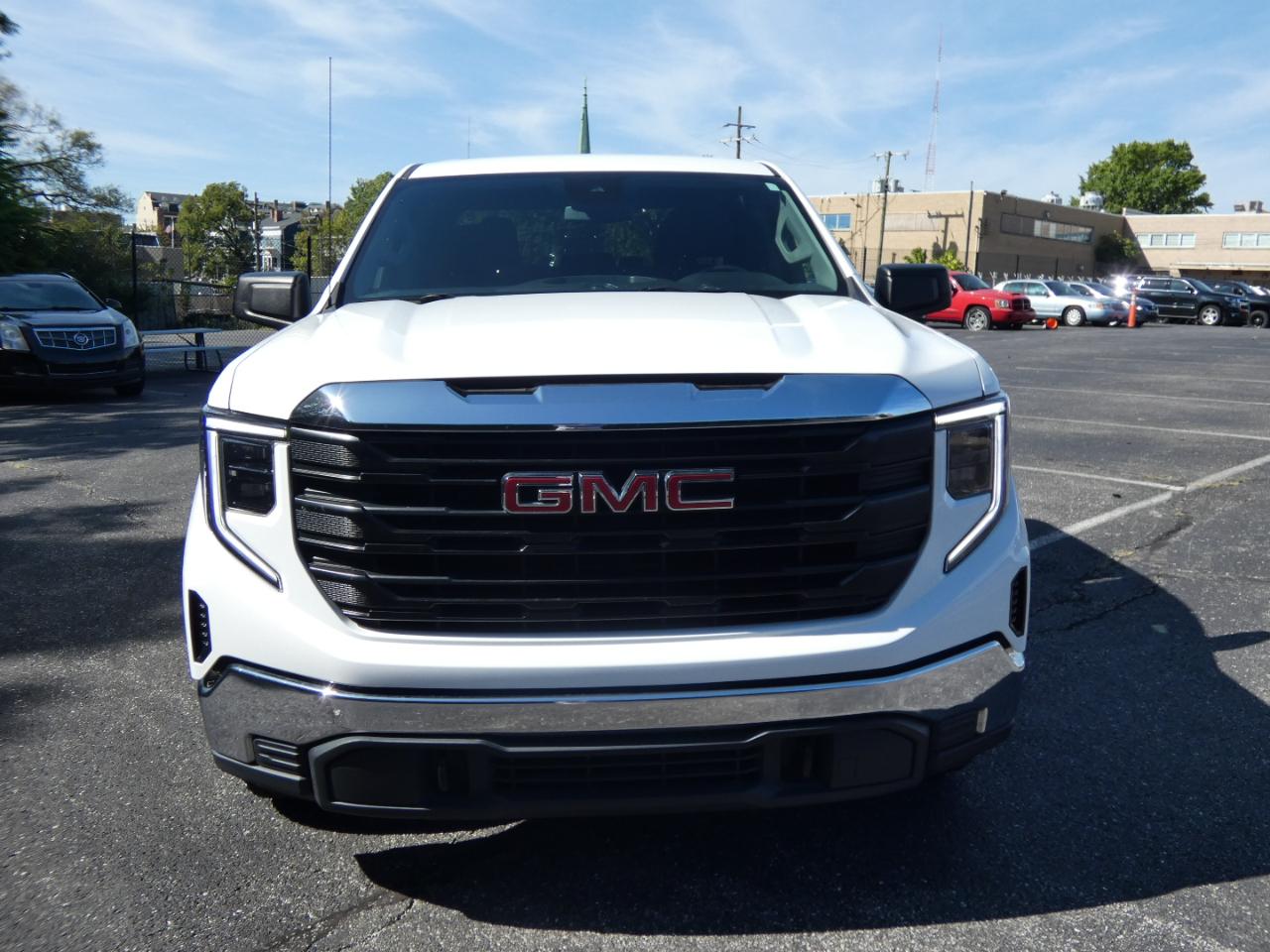 GMC Sierra 1500 2WD Crew Cab 147" Pro 2022
