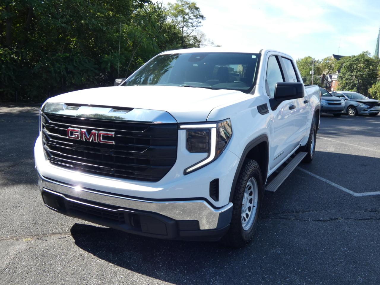 GMC Sierra 1500 2WD Crew Cab 147" Pro 2022