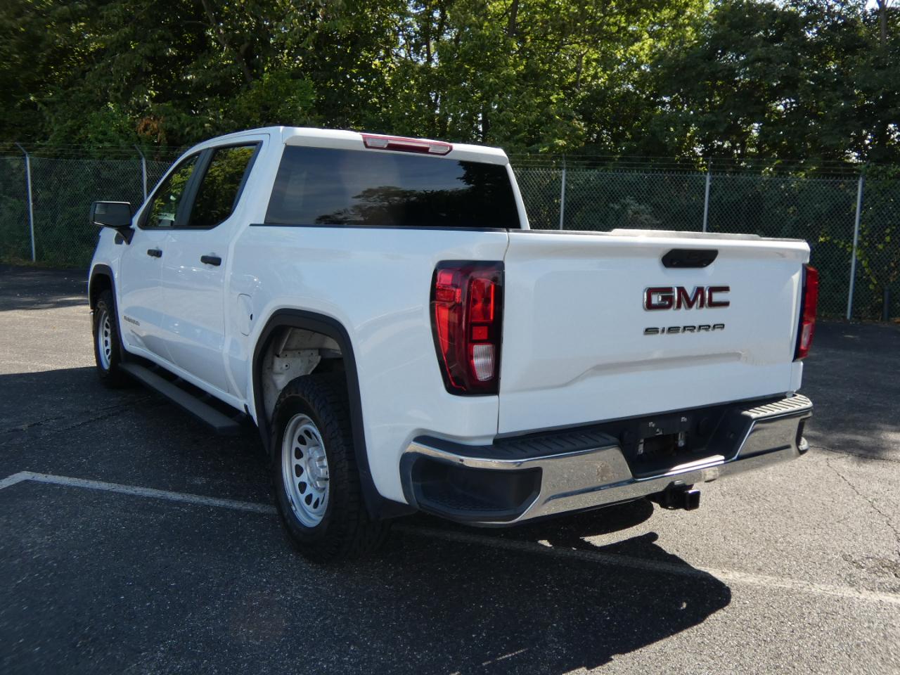 GMC Sierra 1500 2WD Crew Cab 147" Pro 2022