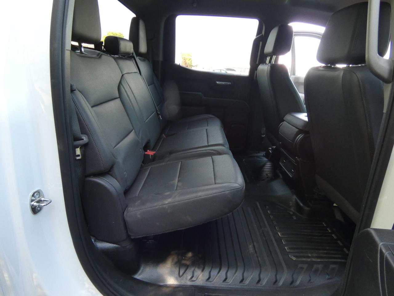 GMC Sierra 1500 2WD Crew Cab 147" Pro 2022
