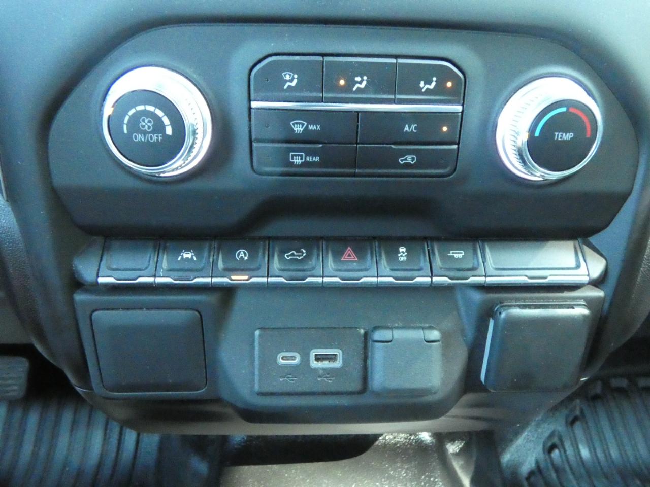 GMC Sierra 1500 2WD Reg Cab 126" Pro 2022