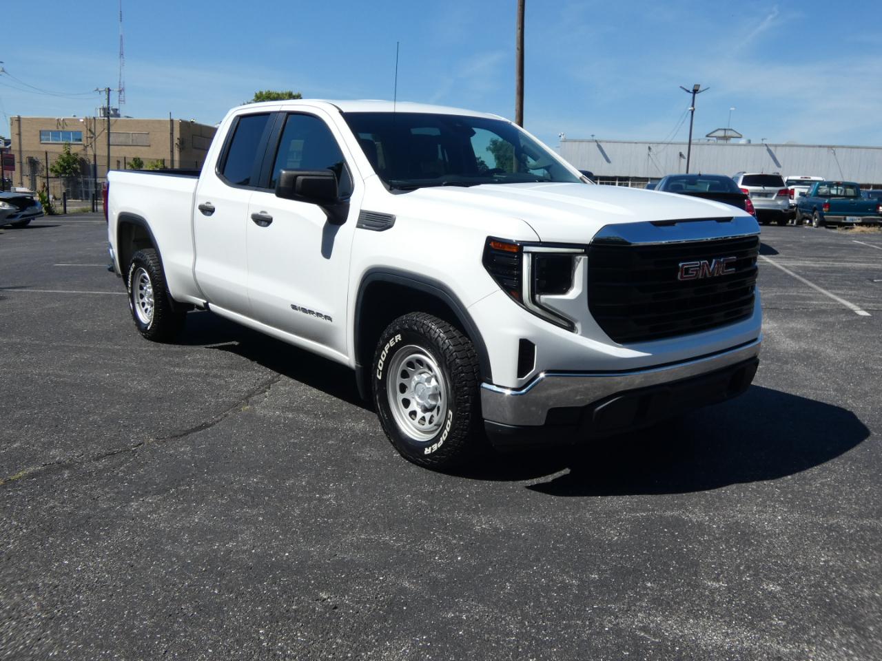 GMC Sierra 1500 2WD Double Cab 147" Pro 2022