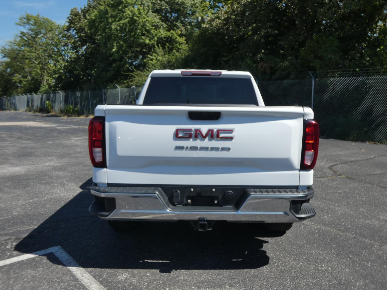 GMC Sierra 1500 2WD Double Cab 147" Pro 2022