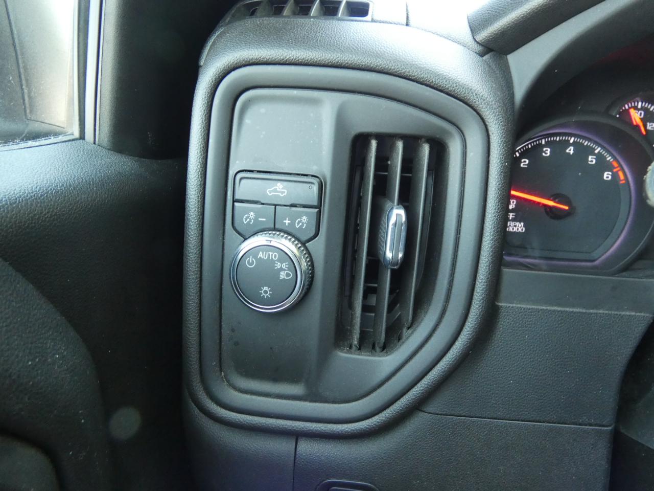 GMC Sierra 1500 2WD Double Cab 147" Pro 2022