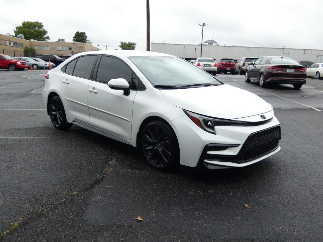 Toyota Corolla SE CVT (Natl) 2023