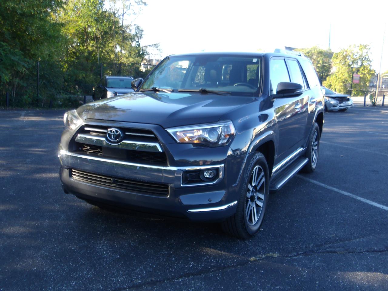 Toyota 4Runner Limited 4WD (Natl) 2024