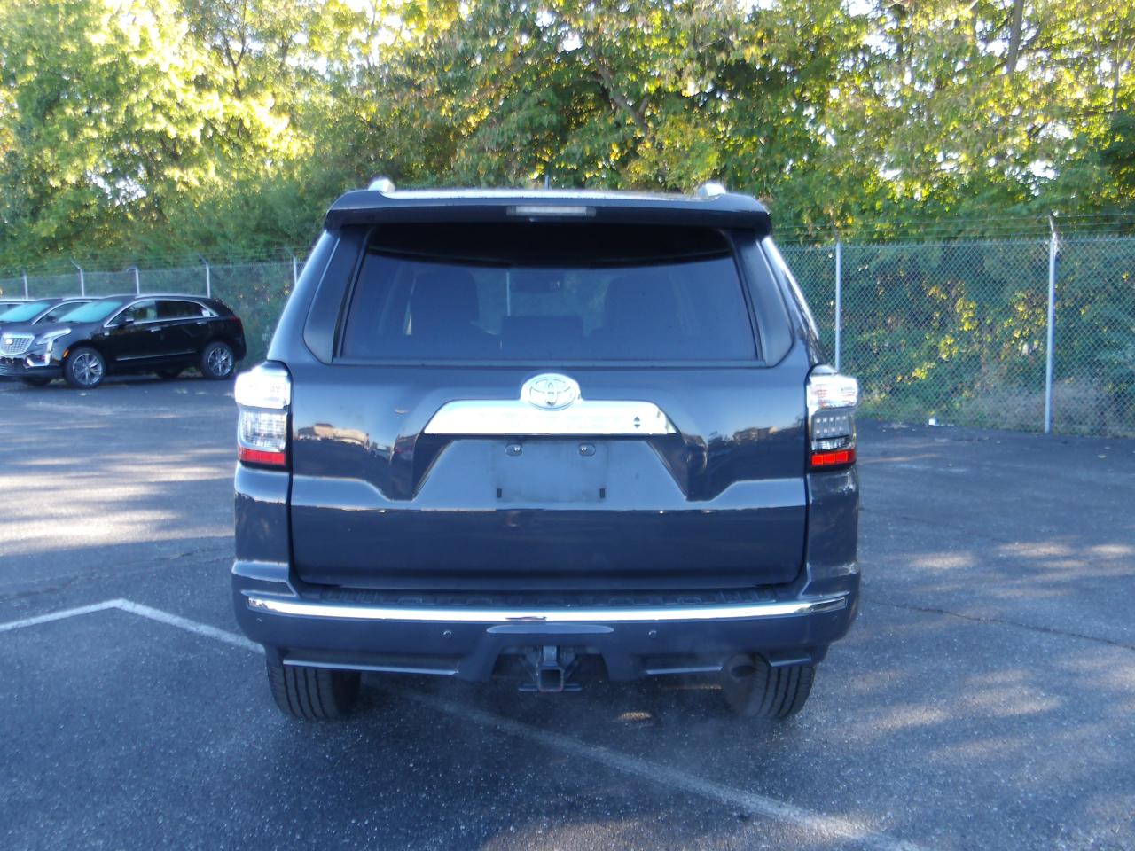 Toyota 4Runner Limited 4WD (Natl) 2024