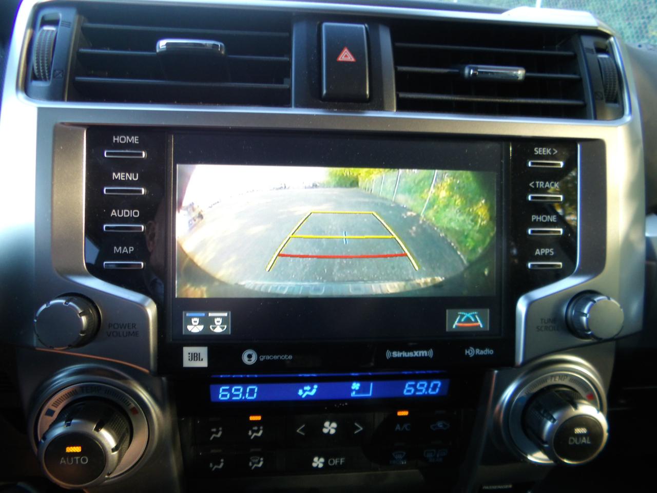 Toyota 4Runner Limited 4WD (Natl) 2024