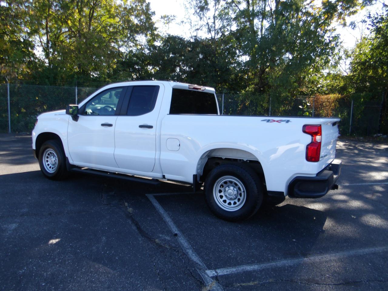 Chevrolet Silverado 1500 4WD Double Cab 147" Work Truck 2022
