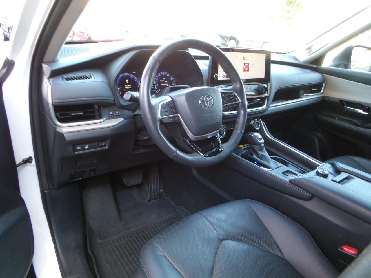 Toyota Grand Highlander Platinum AWD (Natl) 2024
