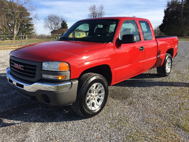 Used 2004 GMC Sierra 1500 Work Truck Ext. Cab Short Bed 4WD for Sale in