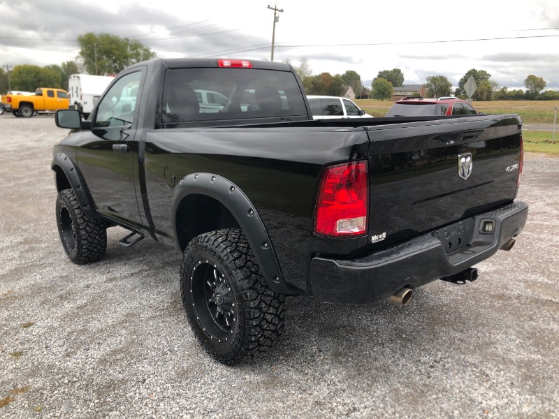 RAM 1500 Tradesman Regular Cab SWB 4WD 2013 RAM 1500 Tradesman Regular Cab SWB 4WD 2013