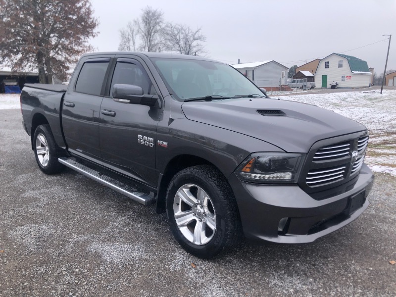 2015 RAM 1500 Sport Crew Cab SWB 4WD