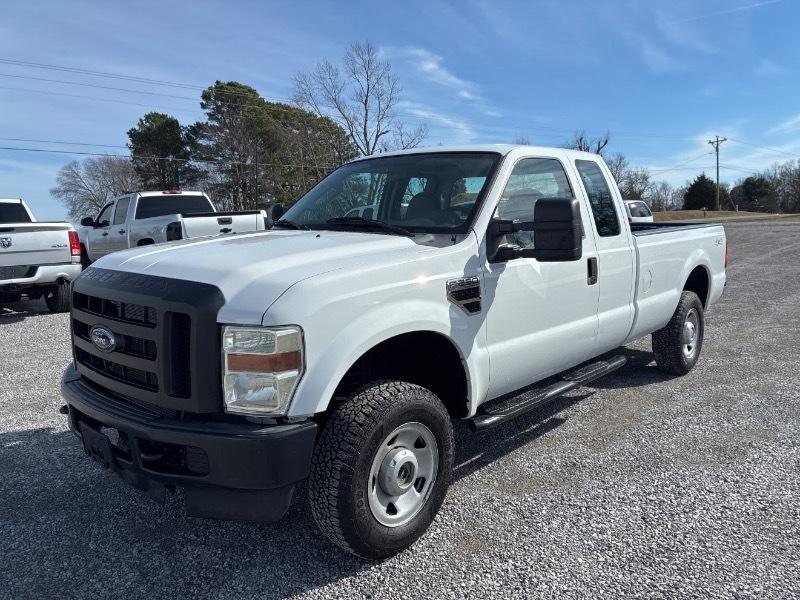 Ford F-250 SD XL SuperCab Long Bed 4WD 2008