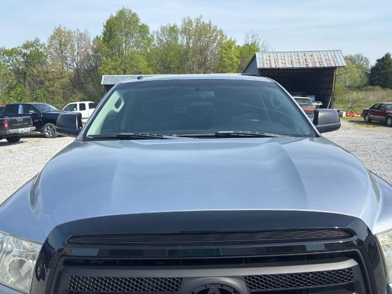 Toyota Tundra Tundra-Grade 4.6L CrewMax 4WD 2010