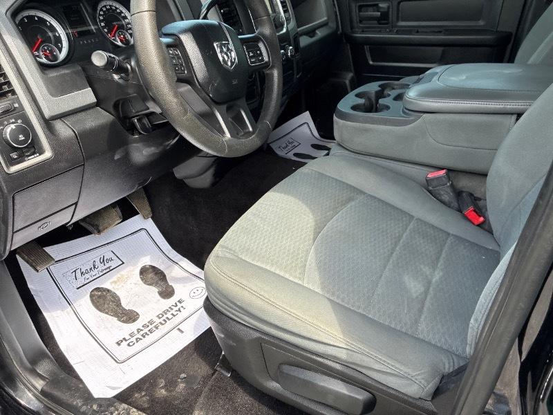 RAM 1500 Tradesman Crew Cab SWB 4WD 2014