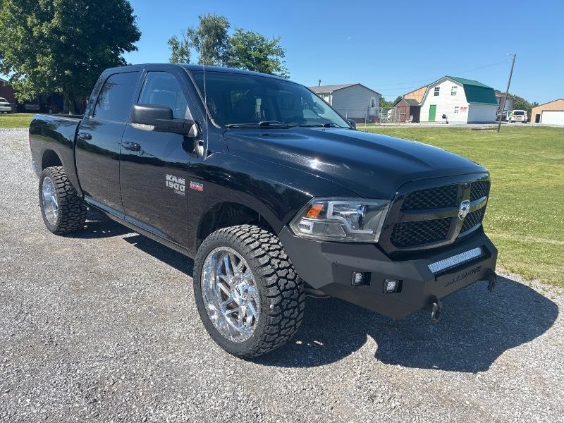 RAM 1500 Classic Tradesman Crew Cab SWB 4WD 2019
