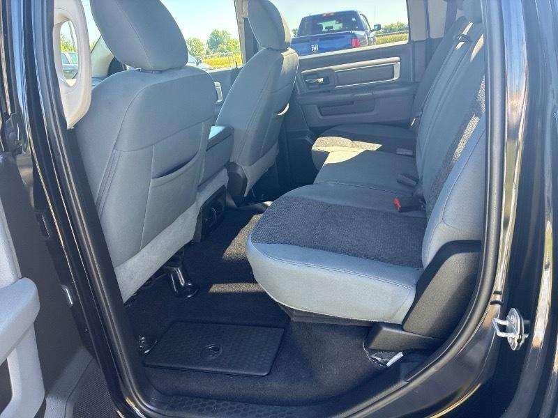 RAM 1500 Classic Tradesman Crew Cab SWB 4WD 2019
