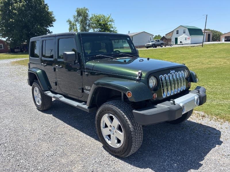 Jeep Wrangler Unlimited Sahara 4WD 2011