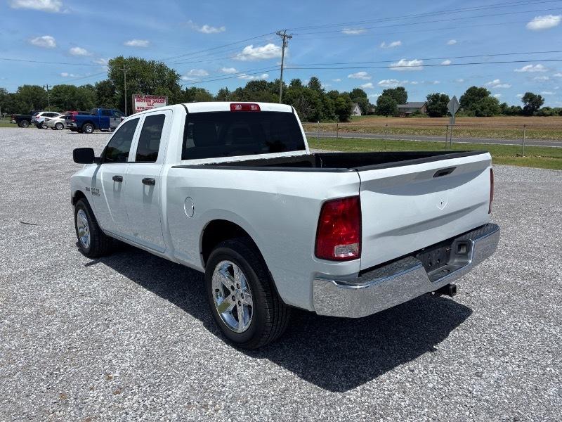 RAM 1500 Tradesman Quad Cab 4WD 2017
