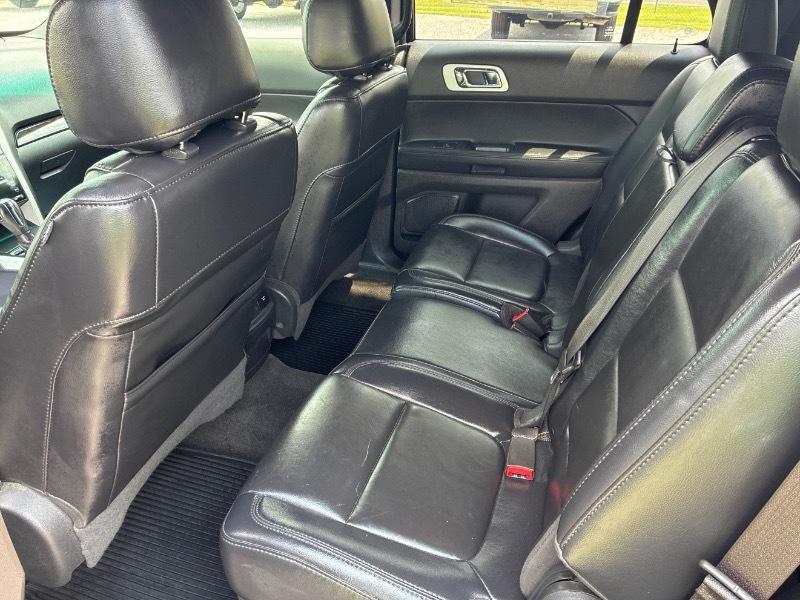 Ford Explorer Limited 4WD 2012