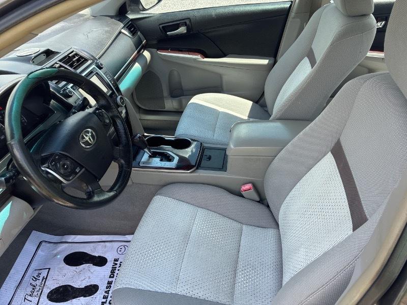 Toyota Camry XLE 2014