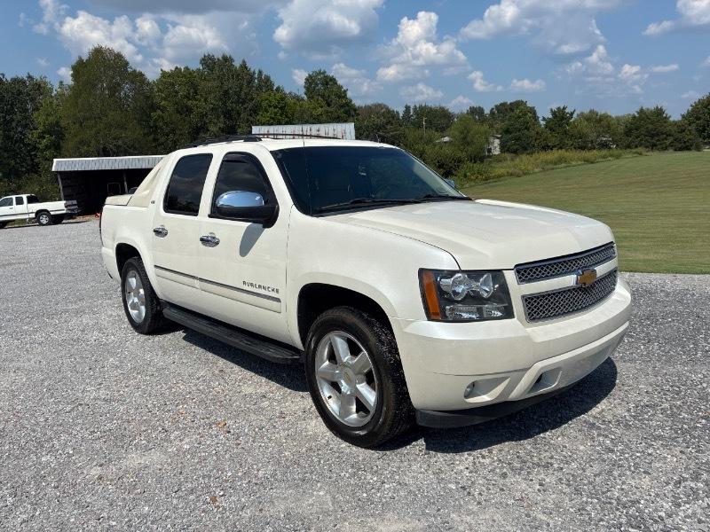 2012 Chevrolet Avalanche LTZ 4WD