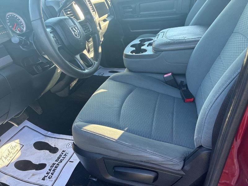 RAM 1500 Tradesman Quad Cab 4WD 2014