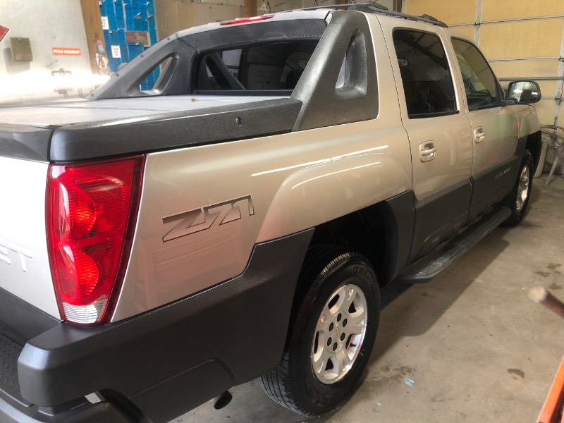 Chevrolet Avalanche 1500 4WD 2004 Chevrolet Avalanche 1500 4WD 2004