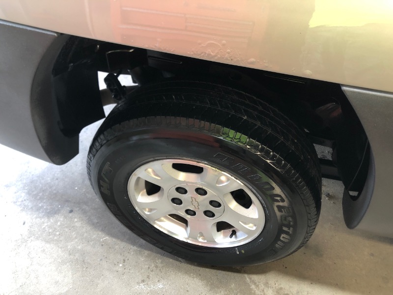 Chevrolet Avalanche 1500 4WD 2004 Chevrolet Avalanche 1500 4WD 2004