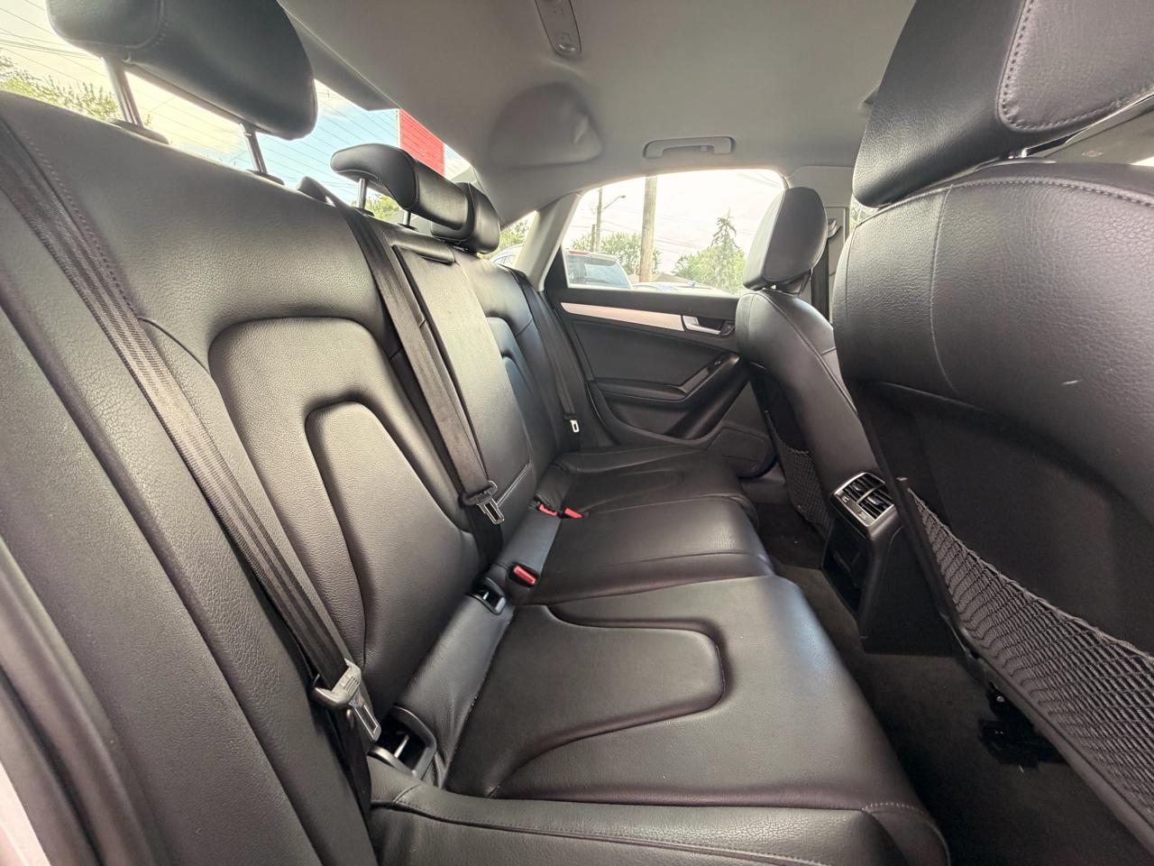 Audi A4 2.0T Sedan quattro Tiptronic 2013
