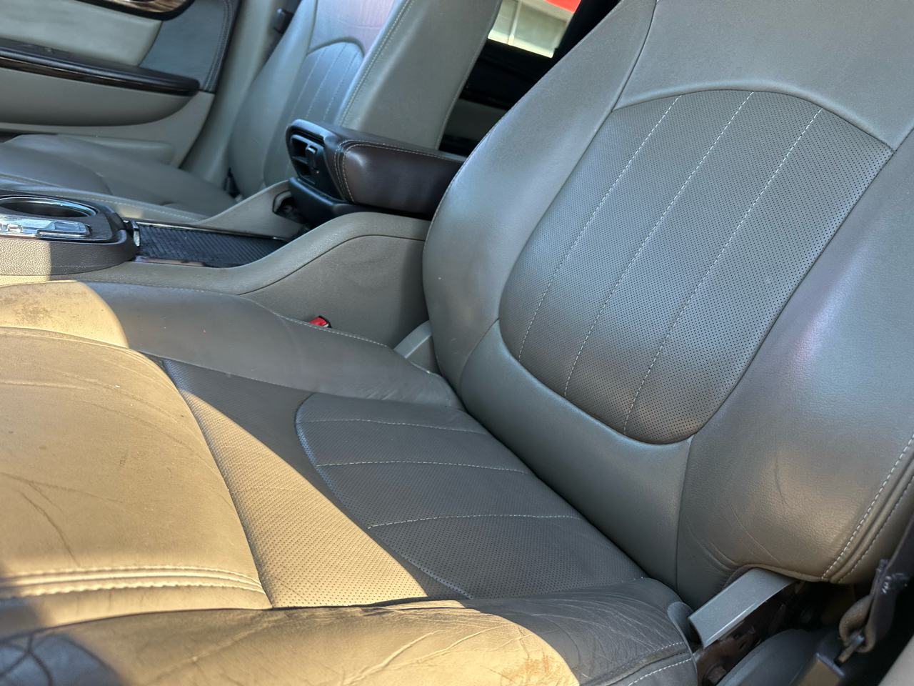 GMC Acadia Denali FWD 2016 GMC Acadia Denali FWD 2016
